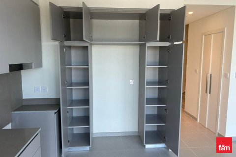 Villa itt: Dubai, EAE, 3 hálószoba, 152.1 m², azonosító: 648012 - fénykép 6