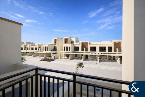 Damac Lagoons, Dubai, संयुक्त अरब अमीरात में टाउनहाउस, 4 बेडरूम, 212 वर्ग मीटर, संख्या 697630 - फ़ोटो 3