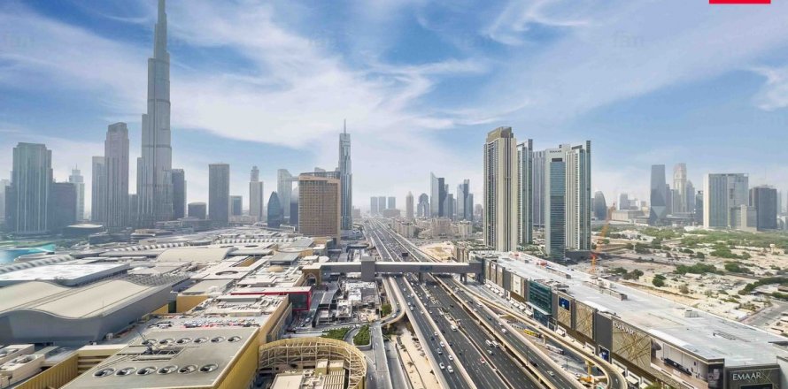 דירה ב Downtown Dubai (Downtown Burj Dubai), Dubai, איחוד האמירויות 2 חדרי שינה, 99.9 מ"ר מספר 631818