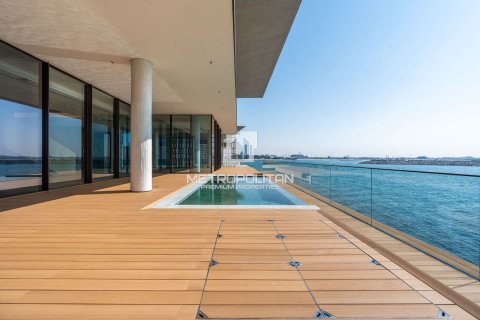 Vilă de închiriat în Jumeirah, Dubai, EAU 5 dormitoare, 452 mp. №663195 - poză 2