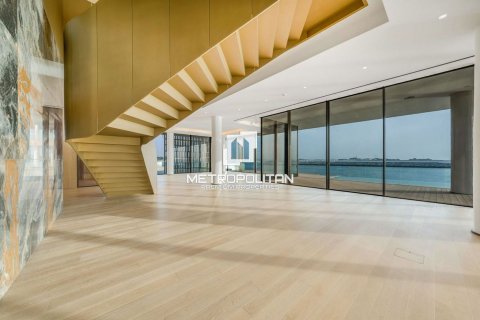 Vilă de închiriat în Jumeirah, Dubai, EAU 5 dormitoare, 452 mp. №663195 - poză 1