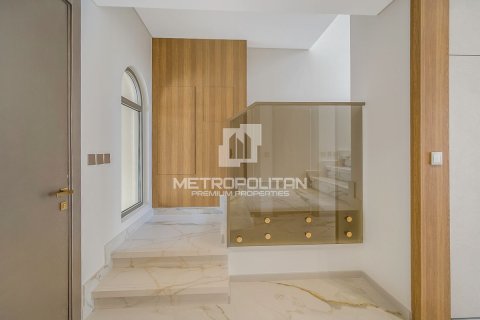 Řadový dům v Jumeirah Golf Estates, Dubai, SAE 3 ložnice, 162 m² Č.: 663192 - fotografie 15