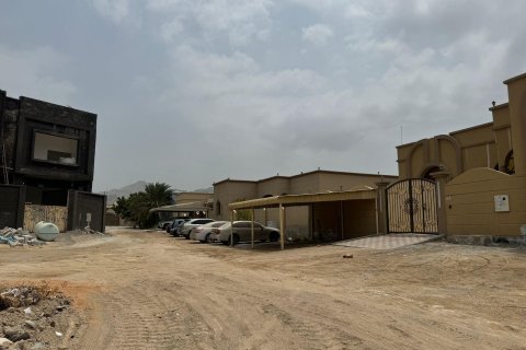 Müüa maa asukohaga Ras Al Khaimah, AÜE: 390 m² Nr 730725 - pilt 4