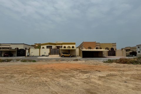 Müüa maa asukohaga Ras Al Khaimah, AÜE: 390 m² Nr 730725 - pilt 5