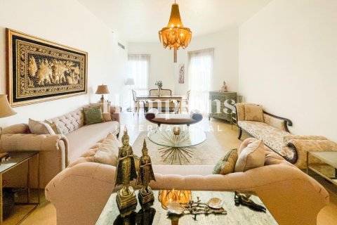 Apartament në Barsha Heights (Tecom), Dubai, Emiratet e Bashkuara Arabe 2 dhoma gjumi, 120.77390000 m2. № 751371 - Foto 3