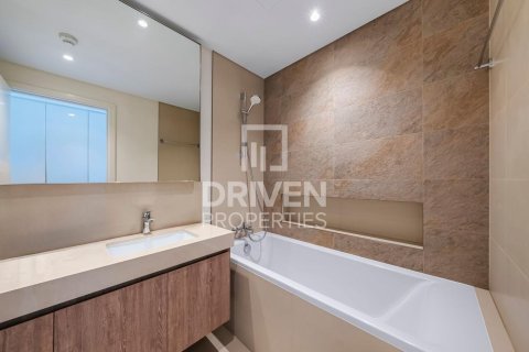 Зняти в оренду квартиру в Даунтаун Дубай (Даунтаун Бурдж Дубай), Дубай, ОАЕ 2 спальні, 109м2, № 655405 - фото 14