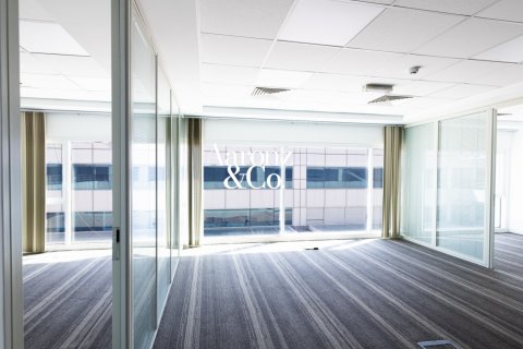 Bureau à louer à Al Quoz, Dubai, EAU 104 m2 № 739398 - photo 3