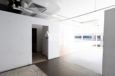 Bureau à louer à Al Quoz, Dubai, EAU 104 m2 № 739398 - photo 9