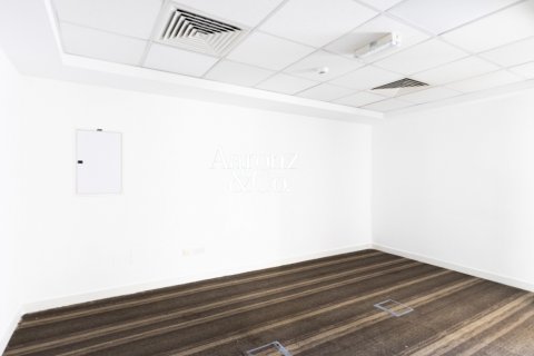 Bureau à louer à Al Quoz, Dubai, EAU 104 m2 № 739398 - photo 7
