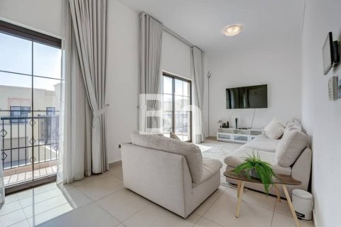 Vila v Nadd Al Sheba, Dubai, SAE 4 spálne, 468 m2 č. 642698 - Fotografia 16