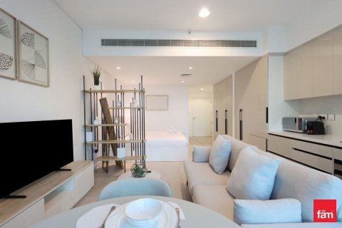 Apartment in DIFC, Dubai, UAE 41.6 sq.m. № 687256 - photo 3