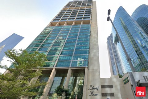 Apartment in DIFC, Dubai, UAE 41.6 sq.m. № 687256 - photo 15