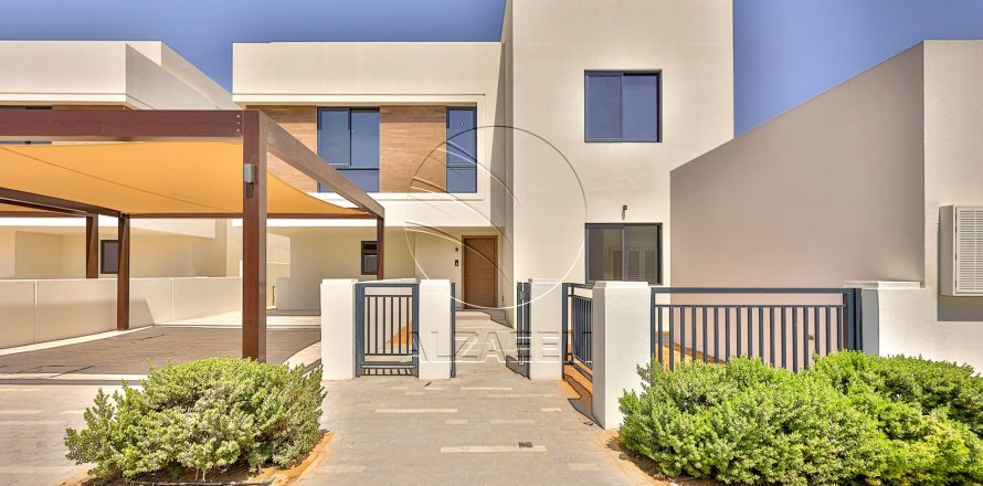 Villa en Yas Island, Abu Dhabi, EAU 5 dormitorios, 384 m² № 662965