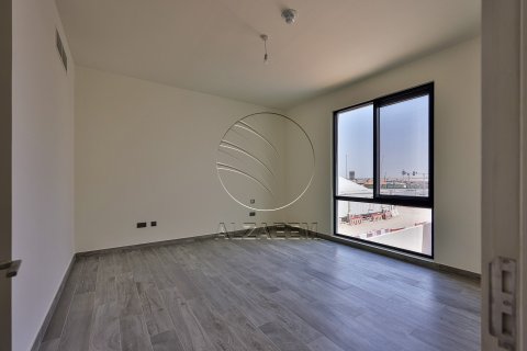 Villa en venta en Yas Island, Abu Dhabi, EAU 5 dormitorios, 384 m2 № 662965 - foto 9