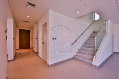 Villa en venta en Yas Island, Abu Dhabi, EAU 5 dormitorios, 384 m2 № 662965 - foto 4