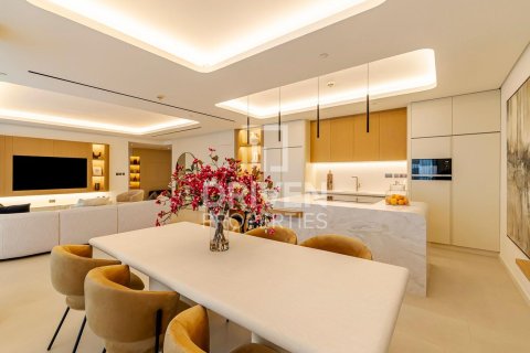 City Walk, Dubai, UAE의 판매용 아파트 침실 3개, 216제곱미터 번호 682651 - 사진 8