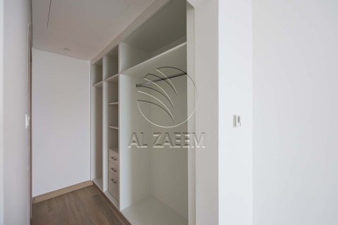 Apartament de închiriat în Yas Island, Abu Dhabi, EAU 3 dormitoare, 140 mp.  №725709 - poză 6