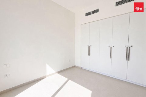 Townhouse de închiriat în Dubai, EAU 3 dormitoare, 141 mp.  №735297 - poză 7