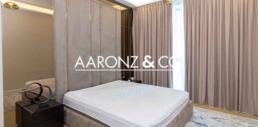 Lägenhet i Dubai Marina, Dubai, UAE 2 sovrum, 111 kvm Nr. 685643