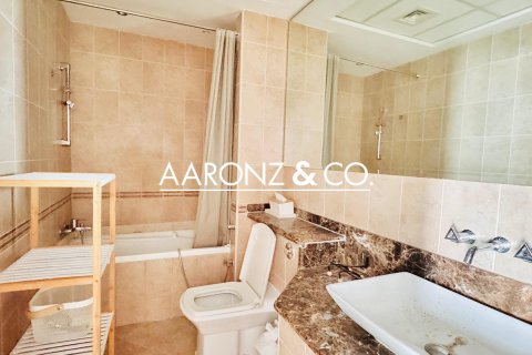 Lakás itt: Dubai Marina, EAE, 2 hálószoba, 161 m², azonosító: 685645 - fénykép 25