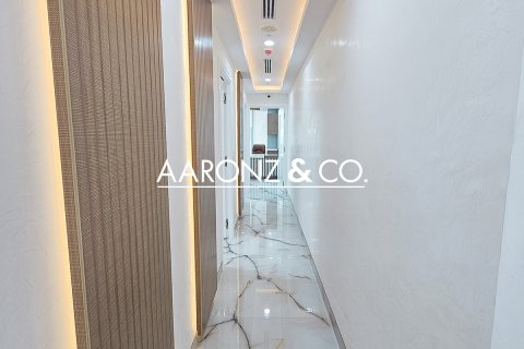 Jumeirah Lake Towers, Dubai, संयुक्त अरब अमीरात में कार्यालय, 107 वर्ग मीटर, संख्या 685644 - फ़ोटो 8