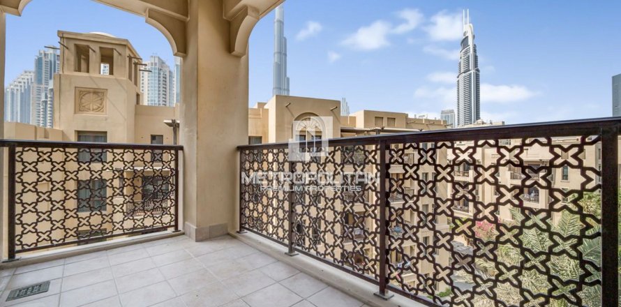 Dzīvoklis Old Town, Dubaijā, AAE 2 istabas, 141 m2 Nr. 664039