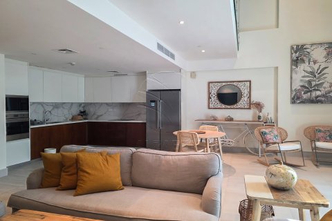 Apartment til leje i Abu Dhabi, UAE 1 soveværelse, 136 kvm № 662840 - foto 4