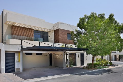 Купити віллу на Остров Яс, Абу-Даби, ОАЕ 5 спалень, 671м2, № 662841 - фото 1