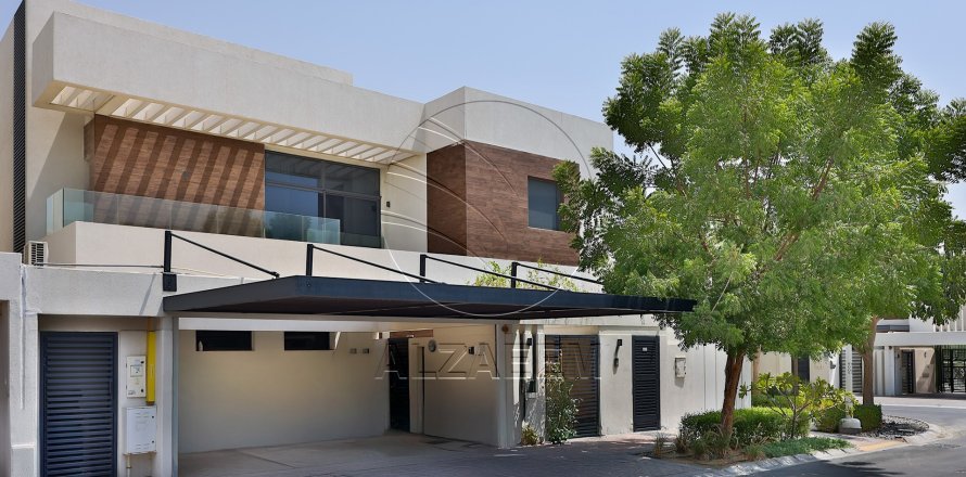 Вілла на Остров Яс, Абу-Даби, ОАЕ 5 спалень, 671м2 № 662841