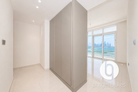 דירה להשכרה ב Dubai Harbour, Dubai, איחוד האמירויות  2 חדרי שינה, 119 מ"ר, מספר 758115 - תמונה 14