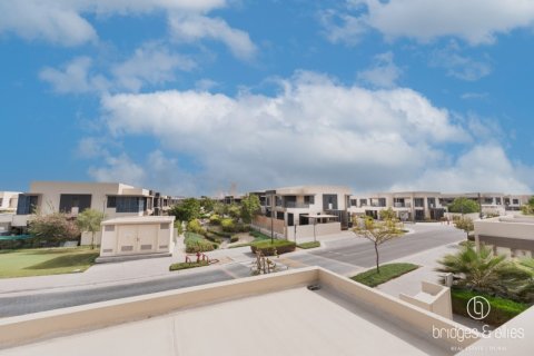 Vila di Dubai Hills Estate, UAE 5 bilik tidur, 254 meter persegi № 758114 - foto 27