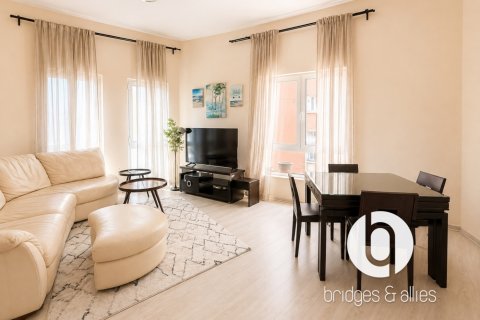 شقة للبيع في Discovery Gardens، دبي، الإمارات العربية المتحدة 1 غرفة نوم ، 80 متر مربع ، رقم 758113 - صورة 2