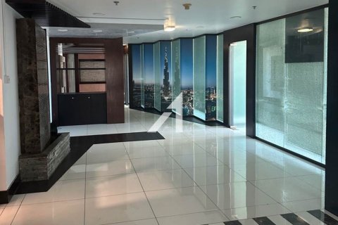 Зняти в оренду офіс в Sheikh Zayed Road, Дубай, ОАЕ 186м2, № 699255 - фото 4