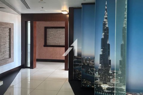 Зняти в оренду офіс в Sheikh Zayed Road, Дубай, ОАЕ 186м2, № 699255 - фото 10