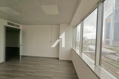 Зняти в оренду офіс в Sheikh Zayed Road, Дубай, ОАЕ 179м2, № 699254 - фото 7