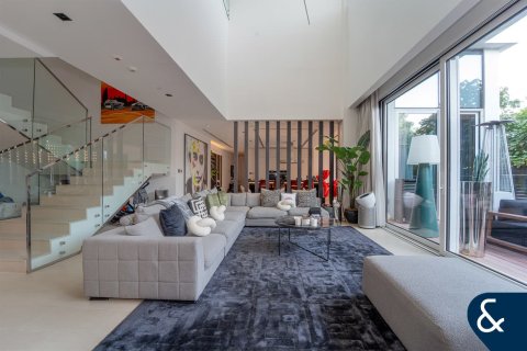 شقة للإيجار في البراري، دبي، الإمارات العربية المتحدة 3 غرفة نوم ، 509 متر مربع ، رقم 698508 - صورة 2