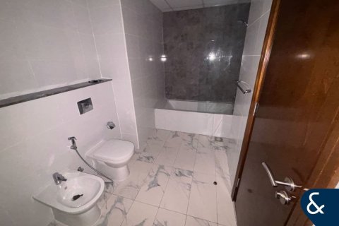 Снять в аренду квартиру в Бизнес-Бэй, Дубай, ОАЭ 2 спальни, 128м2, № 698502 - фото 16