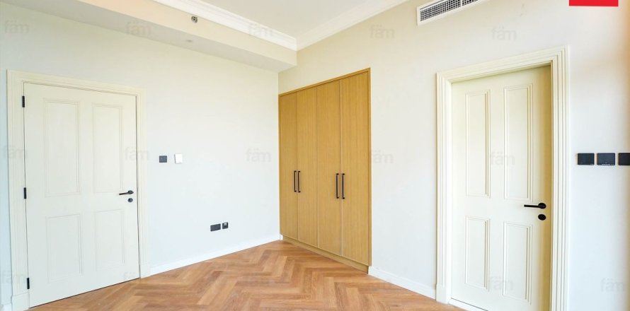 Lakás itt: Al Barsha, Dubai, EAE, 2 hálószoba, 139.1 m², azonosító: 689114