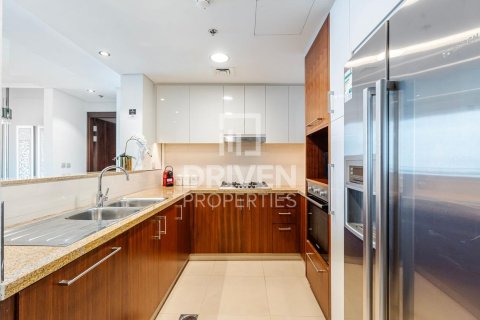 Huoneisto Downtown Dubai (Downtown Burj Dubai), Dubai, Arabiemiraatit 2 makuuhuonetta, 129.32 m2 № 756992 - kuva 10