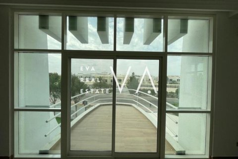 Jumeirah, Dubai, UAE의 임대용 빌라 침실 6개, 958.45제곱미터 번호 637636 - 사진 13