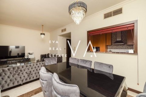 Jumeirah Beach Residence, Dubai, UAE의 임대용 아파트 침실 2개, 136.19제곱미터 번호 637635 - 사진 7
