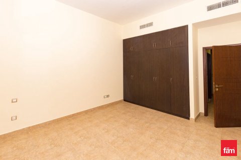 Kuća u nizu u gradu Dubai, UAE 4 spavaće sobe, 309.4 m2 Br. 669952 - Slika 12