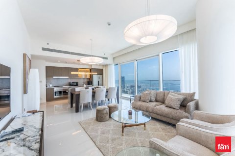 Huoneisto Dubai Harbour, Arabiemiraatit 3 makuuhuonetta, 181.8 m2 № 669951 - kuva 2