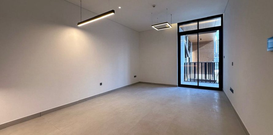 Apartment in Dubai, UAE 1 bedroom, 73 sq.m. № 669949