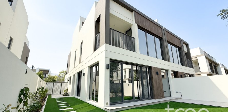 ویلا در Tilal Al Ghaf، Dubai ، امارات متحده عربی 4 خوابه ، 316.89 متر مربع.  شماره 761404