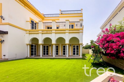 Villa The Villa, Dubaijā, AAE 4 istabas, 640.1 m2 Nr. 761405 - attēls 16