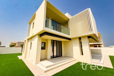 וילה להשכרה ב Dubai, איחוד האמירויות  5 חדרי שינה, 441.29 מ"ר, מספר 761384 - תמונה 3