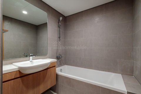 Kaupunkipientalo Dubai Land, Dubai, Arabiemiraatit 3 makuuhuonetta, 161 m2 № 722207 - kuva 7