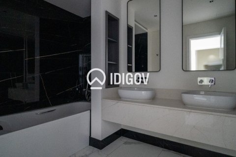 Apartmán v Business Bay, Dubai, SAE 2 spálne, 199 m2 č. 735762 - Fotografia 12