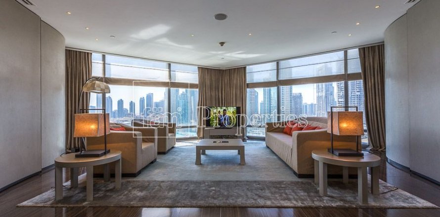 Apartment in Downtown Dubai (Downtown Burj Dubai), UAE 2 bedrooms, 201.8 sq.m. № 5293